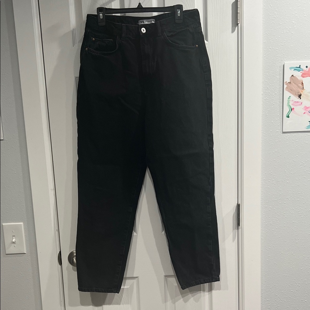 Zara Black High waisted Mom Jeans